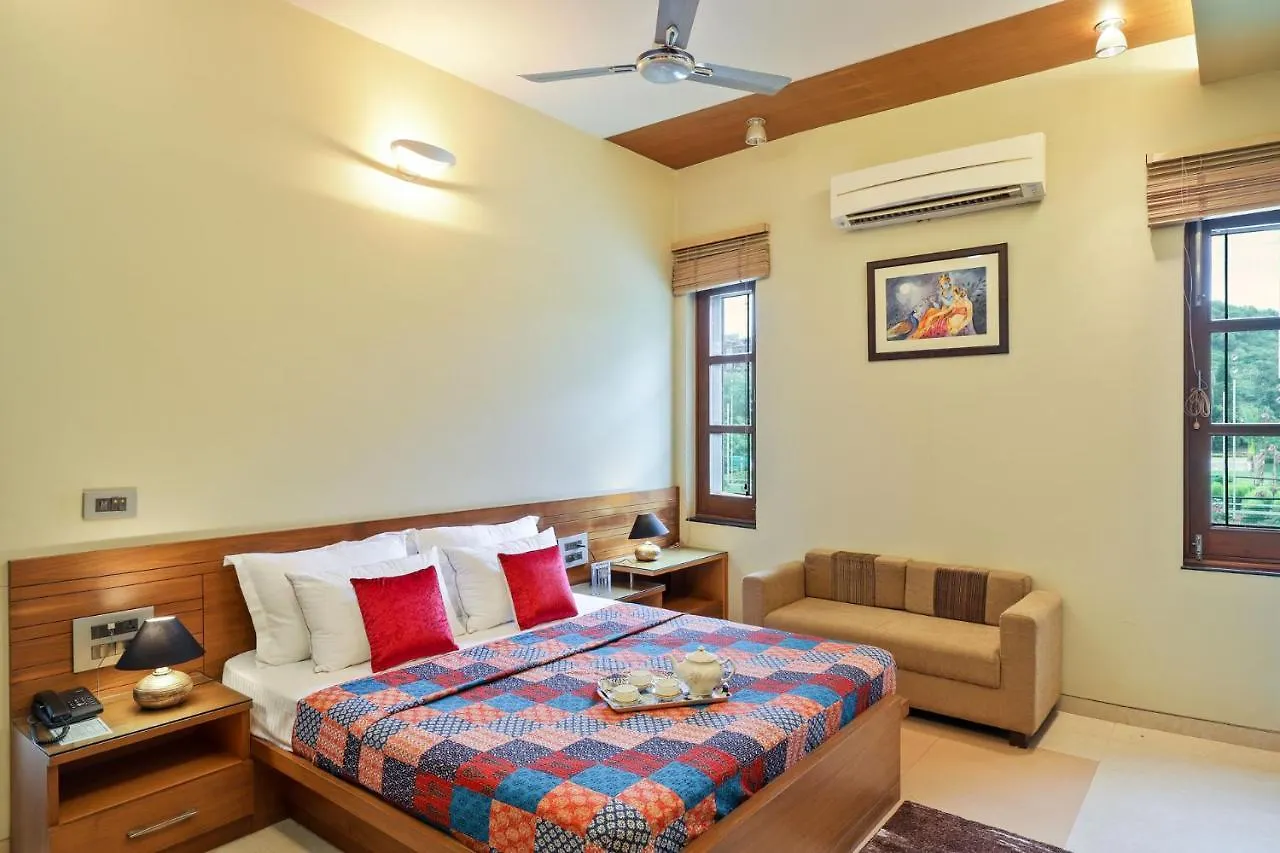 Villa Stayvista'S Prakriti Farms With Outdoor Pool, Complimentary Breakfast And Hi-Tea Udaipur