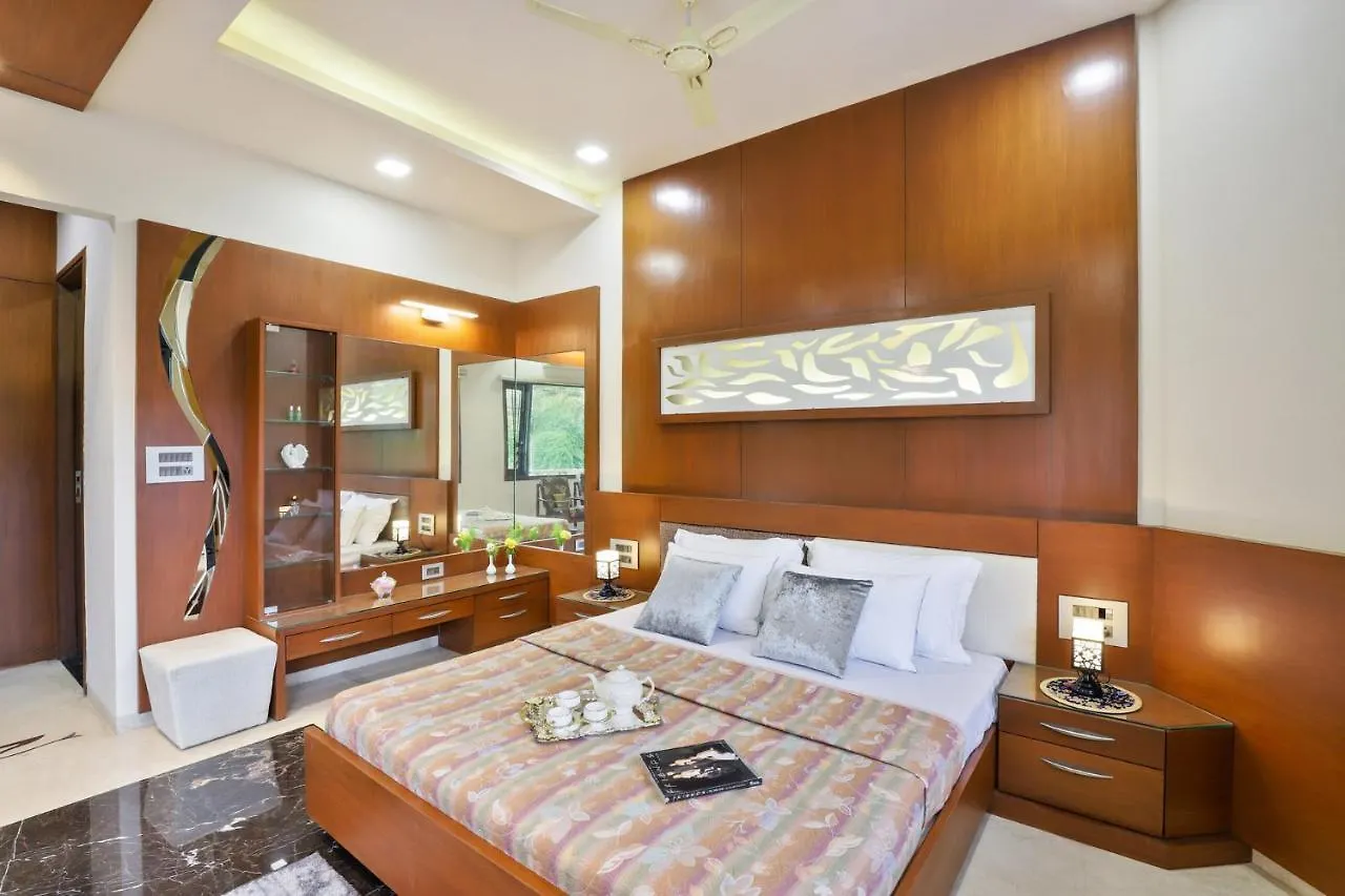 Stayvista'S Prakriti Farms With Outdoor Pool, Complimentary Breakfast And Hi-Tea Udaipur