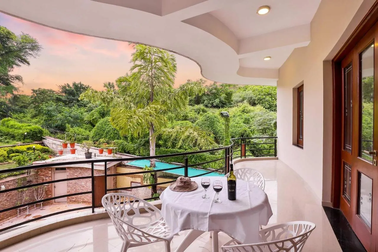 Stayvista'S Prakriti Farms With Outdoor Pool, Complimentary Breakfast And Hi-Tea Udaipur Villa
