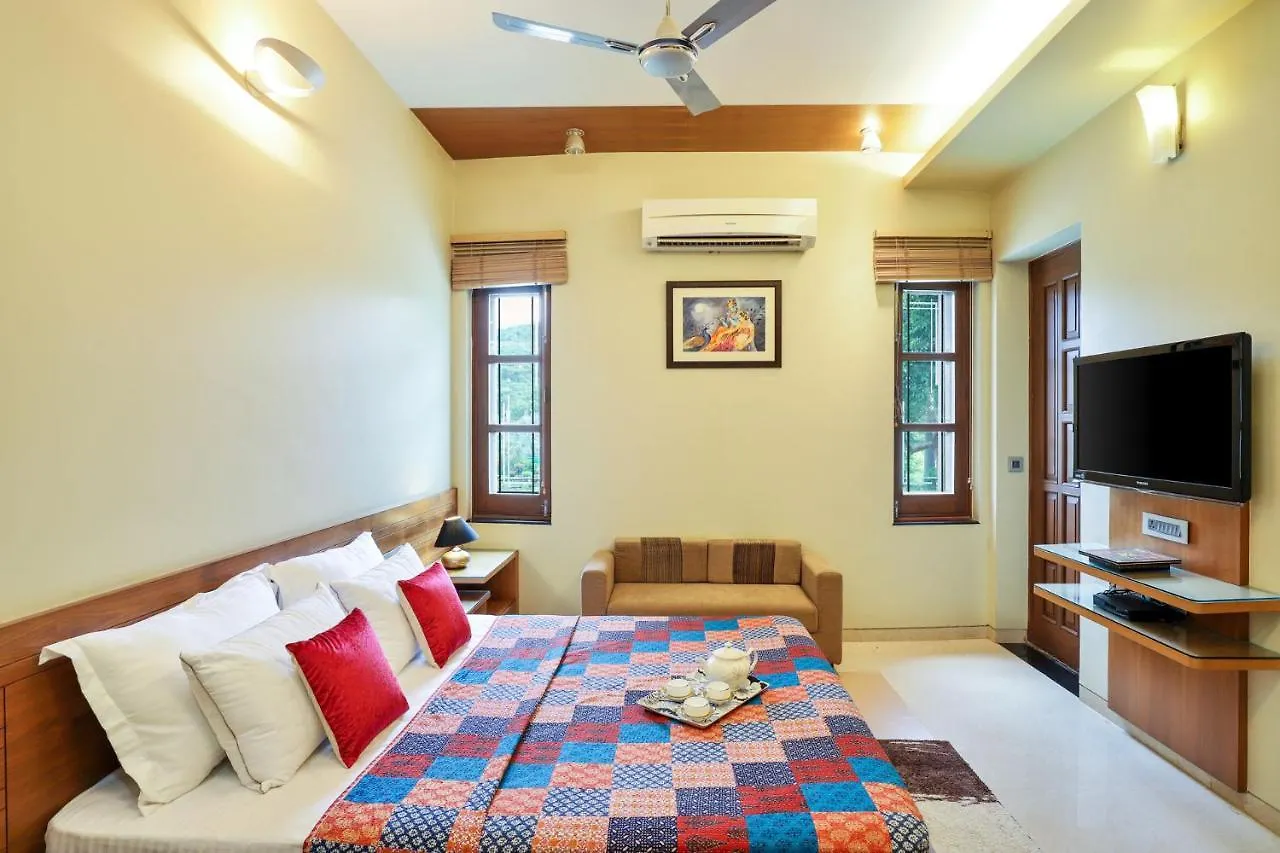 Villa Stayvista'S Prakriti Farms With Outdoor Pool, Complimentary Breakfast And Hi-Tea Udaipur